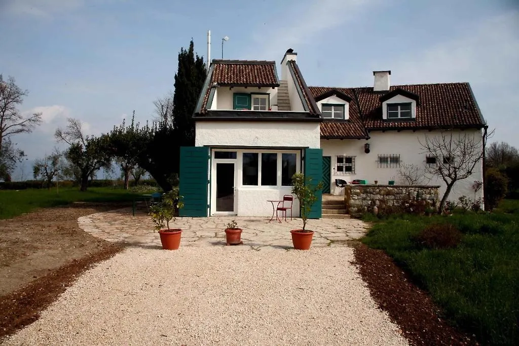 Punta Del Corno Agriturismo San Felice del Benaco Italy
